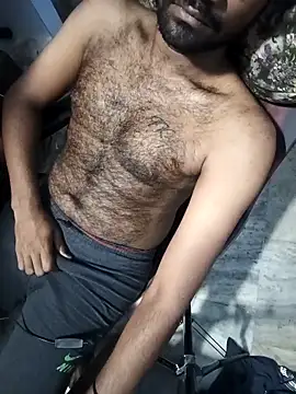 Snapshot of Tinku_1324 chatting on February 18, 2026, 2:24 pm Tinku 1324 online show from February 18, 2026, 2:24 pm