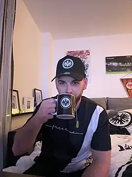 xxxsharkexxx online show from February 21, 2026, 8:33 pm