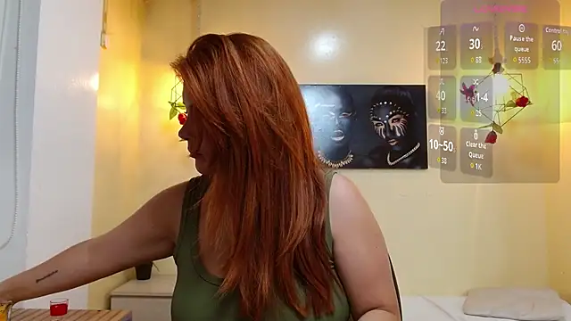 Snapshot of Eve_Bennett chatting on June 1, 2026, 6:40 pm Eve Bennett online show from June 1, 2026, 6:40 pm