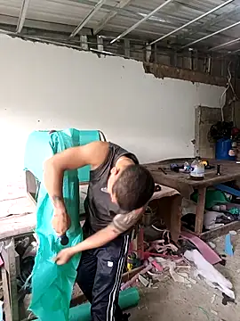 lenin9 online show from April 14, 2026, 5:18 pm