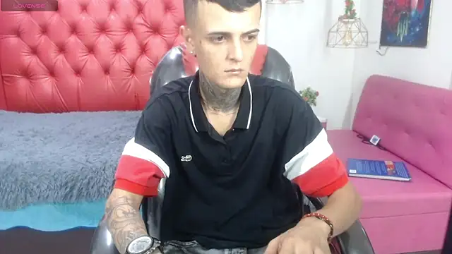 Snapshot of benjamin_anthony chatting on April 22, 2026, 3:13 am benjamin anthony online show from April 22, 2026, 3:13 am