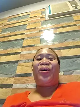 Snapshot of squirtshantal chatting on November 1, 2025, 12:54 pm squirtshantal online show from November 1, 2025, 12:54 pm