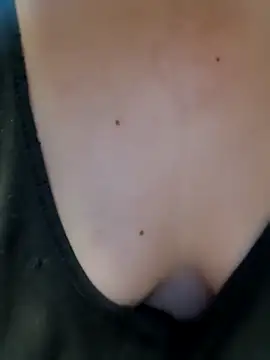 Snapshot of squirtshantal chatting on November 25, 2025, 10:10 pm squirtshantal online show from November 25, 2025, 10:10 pm