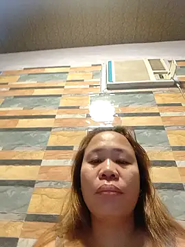 Snapshot of squirtshantal chatting on November 14, 2025, 1:20 am squirtshantal online show from November 14, 2025, 1:20 am