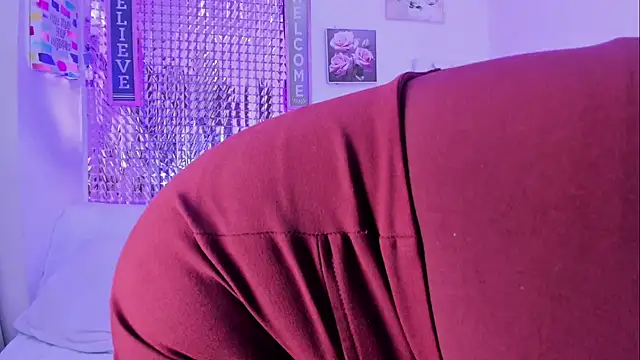 Snapshot of AdeleNasty chatting on March 19, 2026, 6:30 pm AdeleNasty online show from March 19, 2026, 6:30 pm