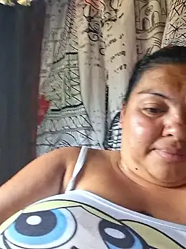 Snapshot of Juli_Powl chatting on June 28, 2026, 6:47 pm Juli Powl online show from June 28, 2026, 6:47 pm