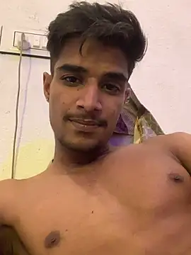 Snapshot of kaushikhotty chatting on May 20, 2026, 7:44 pm kaushikhotty online show from May 20, 2026, 7:44 pm