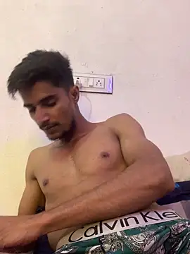 Snapshot of kaushikhotty chatting on April 22, 2026, 8:48 pm kaushikhotty online show from April 22, 2026, 8:48 pm