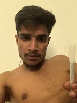 Snapshot of kaushikhotty chatting on May 2, 2026, 7:52 pm kaushikhotty online show from May 2, 2026, 7:52 pm