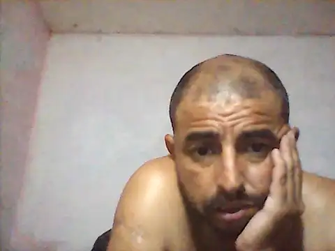Snapshot of cobrosdepagos chatting on April 28, 2026, 2:27 am cobrosdepagos online show from April 28, 2026, 2:27 am