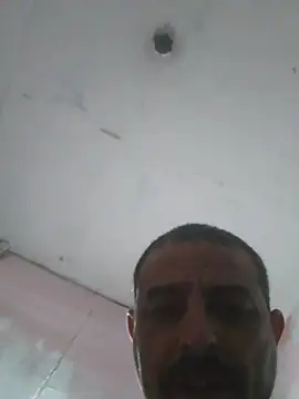 Snapshot of cobrosdepagos chatting on April 7, 2026, 8:43 pm cobrosdepagos online show from April 7, 2026, 8:43 pm