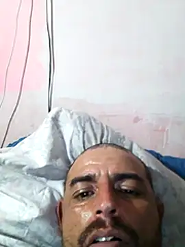 Snapshot of cobrosdepagos chatting on March 18, 2026, 11:37 pm cobrosdepagos online show from March 18, 2026, 11:37 pm