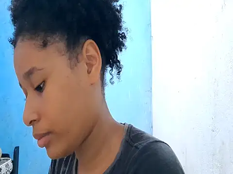 MadelynStamant online show from March 25, 2026, 12:26 pm