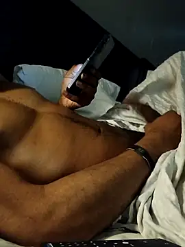 Snapshot of stressrliver88 chatting on February 21, 2026, 9:28 pm stressrliver88 online show from February 21, 2026, 9:28 pm