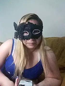 Curiososhorny online show from March 9, 2026, 1:47 pm