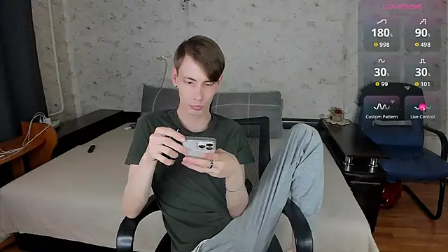 Snapshot of Erick_Wilson chatting on May 28, 2026, 9:38 am Erick Wilson online show from May 28, 2026, 9:38 am