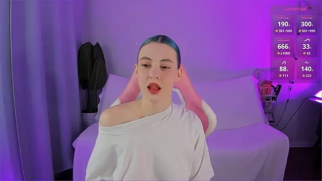 Snapshot of AdeleBabyGirl chatting on March 12, 2026, 4:18 am AdeleBabyGirl online show from March 12, 2026, 4:18 am