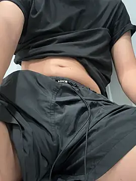 Snapshot of traidep3chan chatting on February 12, 2026, 11:32 am traidep3chan online show from February 12, 2026, 11:32 am