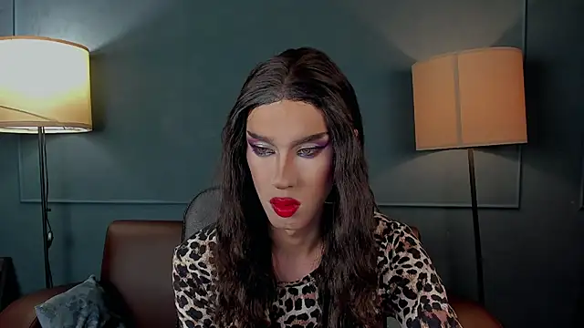 Snapshot of MadisonEsprit chatting on February 21, 2026, 10:06 am MadisonEsprit online show from February 21, 2026, 10:06 am