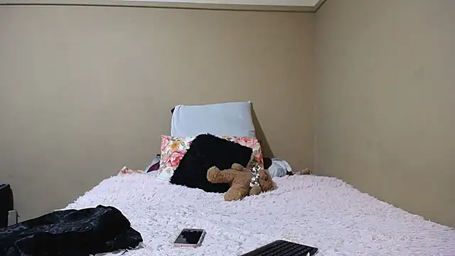 KinkyPxx online show from March 9, 2026, 10:13 pm