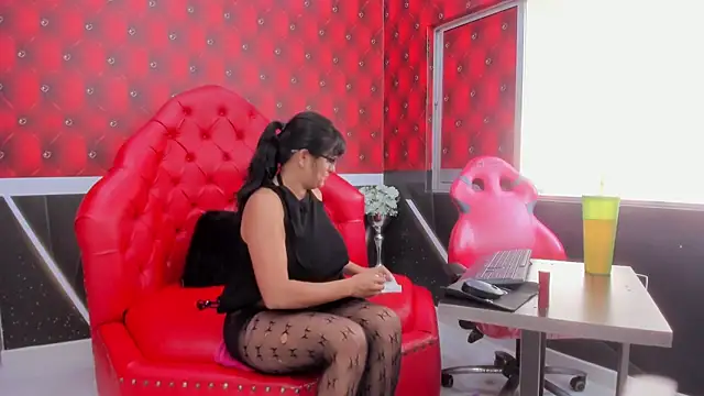 Lawuaifu11 online show from February 26, 2026, 7:47 pm