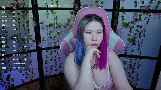Snapshot of kitsune_little chatting on June 19, 2026, 11:38 am kitsune little online show from June 19, 2026, 11:38 am