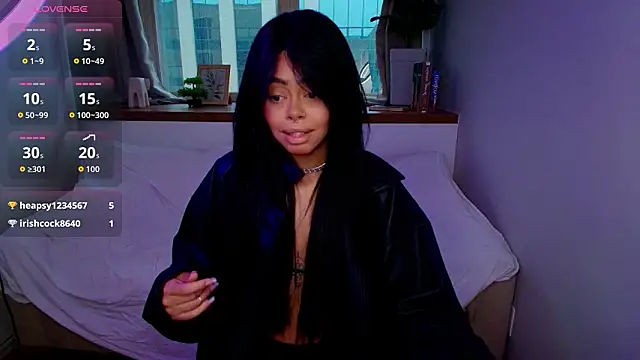 Snapshot of Pauline_Clark chatting on March 13, 2026, 7:41 pm Pauline Clark online show from March 13, 2026, 7:41 pm