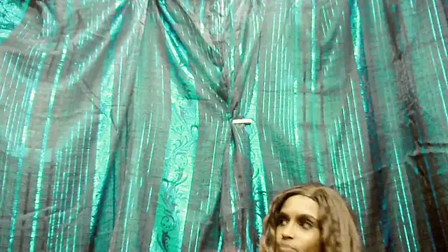 Snapshot of SassyXindian chatting on April 7, 2026, 5:04 pm SassyXindian online show from April 7, 2026, 5:04 pm