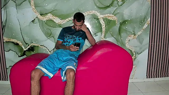 sexygirls hot66 online show from February 24, 2026, 8:21 pm