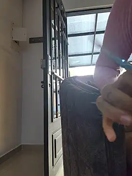 Roma xxx online show from March 8, 2026, 9:18 pm