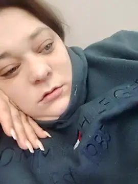 Snapshot of Sexylaursstern30 chatting on February 21, 2026, 10:17 am Sexylaursstern30 online show from February 21, 2026, 10:17 am