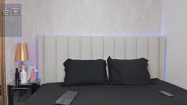 Snapshot of angelina_honey_ chatting on March 2, 2026, 4:02 am angelina honey online show from March 2, 2026, 4:02 am