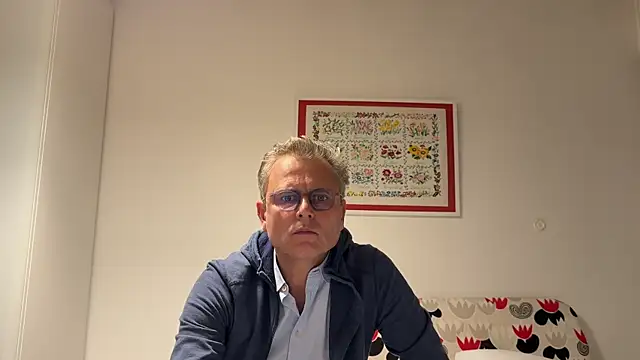 stephcmoi007 online show from April 14, 2026, 8:36 pm