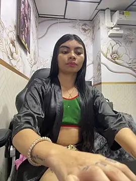 eimmy  skinny online show from May 3, 2026, 3:11 am