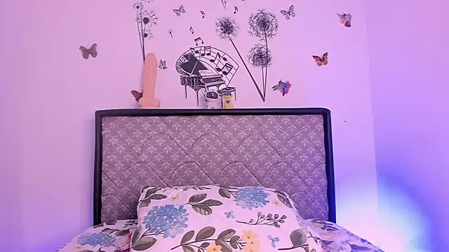 Sophie vega1 online show from March 22, 2026, 3:24 pm