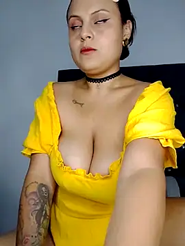 Snapshot of tiifany_lopez chatting on June 7, 2026, 12:05 am tiifany lopez online show from June 7, 2026, 12:05 am