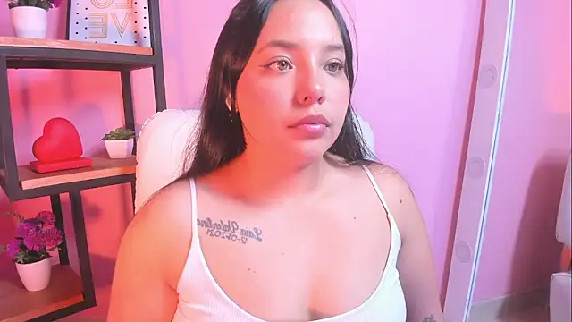 Snapshot of melanie_velle chatting on February 18, 2026, 3:37 am melanie velle online show from February 18, 2026, 3:37 am