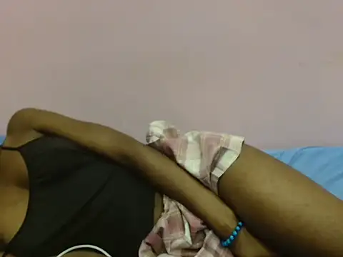 Sexybee01 online show from February 20, 2026, 11:28 pm