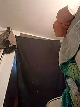 likeemilk online show from March 27, 2026, 1:45 pm