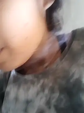 Horny Girl VIP online show from April 16, 2026, 7:31 am