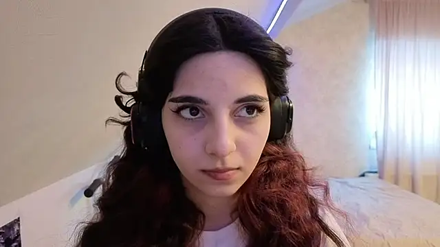 Snapshot of Blissmissataeses chatting on February 20, 2026, 10:17 am Blissmissataeses online show from February 20, 2026, 10:17 am