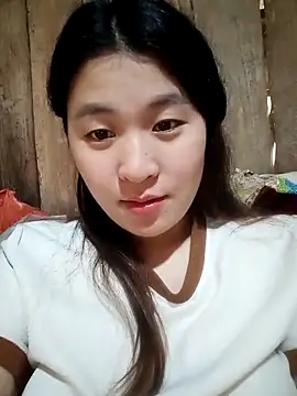 Snapshot of -Datini- chatting on February 28, 2026, 12:54 am -Datini- online show from February 28, 2026, 12:54 am