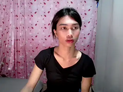 katrina bigcock69 online show from March 5, 2026, 11:18 am