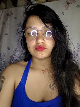 Bloom Dahlia online show from February 27, 2026, 3:18 am