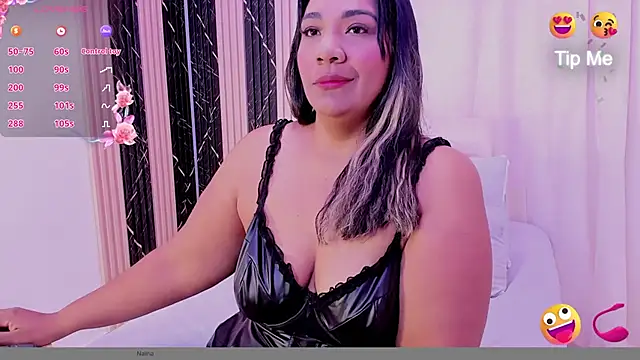 Snapshot of Cinnamon_Skin01 chatting on April 18, 2026, 11:34 am Cinnamon Skin01 online show from April 18, 2026, 11:34 am