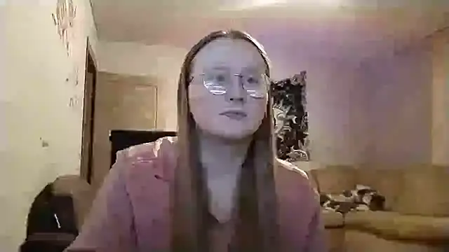 AnikaLipps online show from March 22, 2026, 11:50 pm