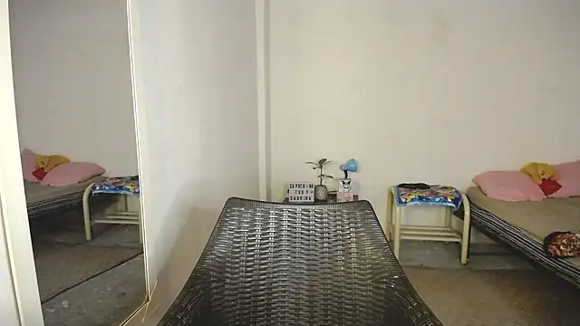 Luuu19 online show from February 23, 2026, 12:39 pm