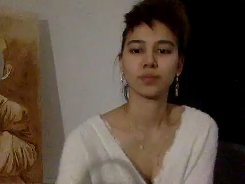 Snapshot of KiraVixenSweet chatting on March 1, 2026, 6:19 pm KiraVixenSweet online show from March 1, 2026, 6:19 pm