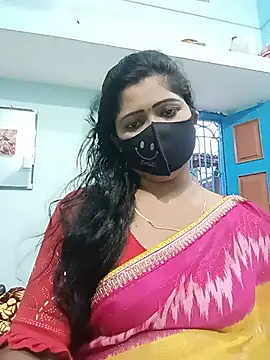 Snapshot of Beautiful_ely chatting on July 16, 2026, 1:08 pm Beautiful ely online show from July 16, 2026, 1:08 pm