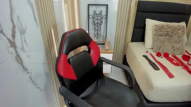 Snapshot of abby_zoee chatting on February 27, 2026, 12:27 pm abby zoee online show from February 27, 2026, 12:27 pm